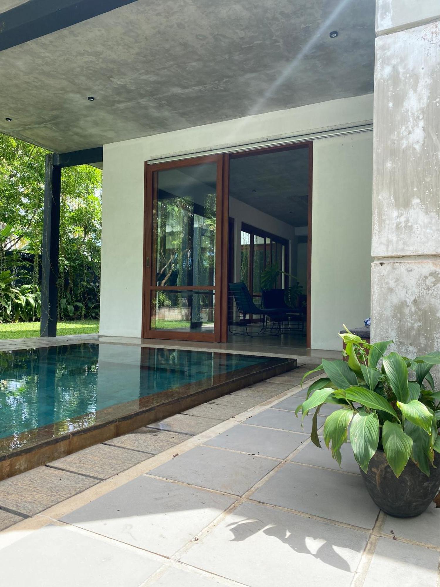 Lush Ayu Villa Ja-Ela Exterior photo