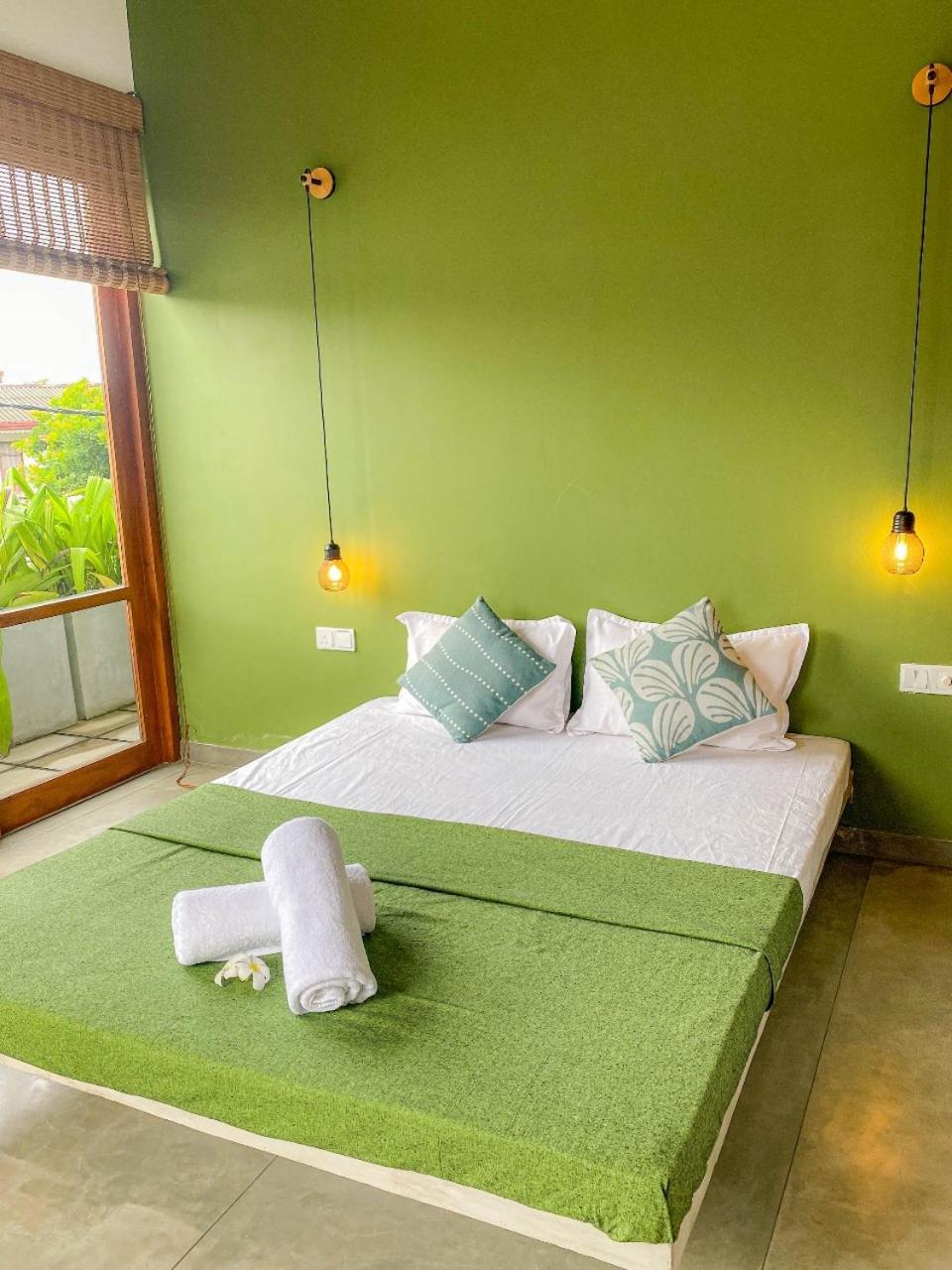 Lush Ayu Villa Ja-Ela Exterior photo