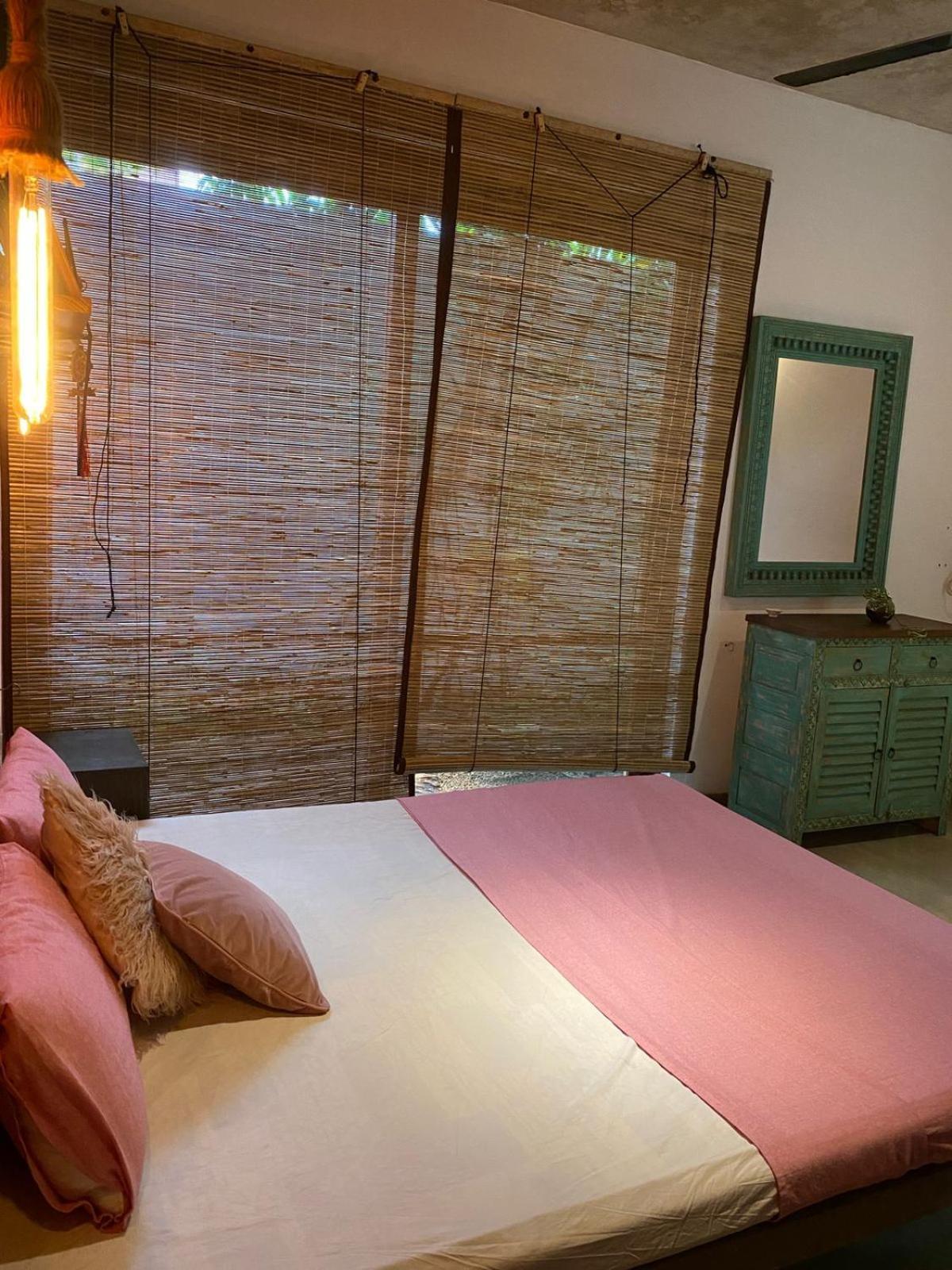 Lush Ayu Villa Ja-Ela Exterior photo